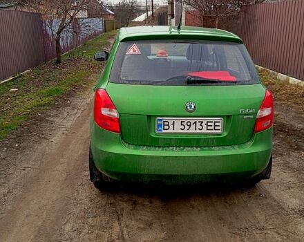Зелений Шкода Фабія, об'ємом двигуна 1.4 л та пробігом 111 тис. км за 5200 $, фото 4 на Automoto.ua