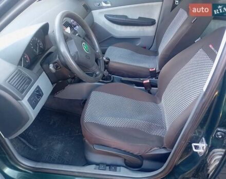 Шкода Фабия 2001 в Городке на Automoto.ua Зеленый Шкода Фабия, объемом двигателя 1.4 л и пробегом 215 тыс. км за 2799 $, фото 6 на Automoto.ua