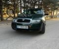 Зеленый Шкода Фабия, объемом двигателя 1.4 л и пробегом 304 тыс. км за 3400 $, фото 1 на Automoto.ua