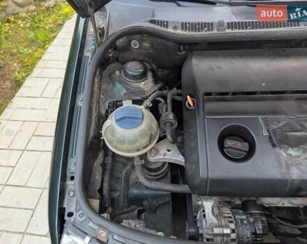 Зеленый Шкода Фабия, объемом двигателя 1.4 л и пробегом 225 тыс. км за 3000 $, фото 14 на Automoto.ua