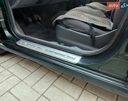 Зеленый Шкода Фабия, объемом двигателя 1.4 л и пробегом 225 тыс. км за 2800 $, фото 16 на Automoto.ua