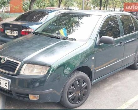 Зеленый Шкода Фабия, объемом двигателя 1.4 л и пробегом 300 тыс. км за 3000 $, фото 3 на Automoto.ua