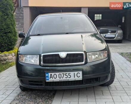Зеленый Шкода Фабия, объемом двигателя 1.4 л и пробегом 225 тыс. км за 3000 $, фото 1 на Automoto.ua