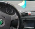Зеленый Шкода Фабия, объемом двигателя 1.4 л и пробегом 300 тыс. км за 3000 $, фото 5 на Automoto.ua