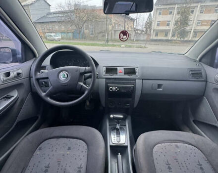 Зеленый Шкода Фабия, объемом двигателя 1.39 л и пробегом 217 тыс. км за 2999 $, фото 23 на Automoto.ua