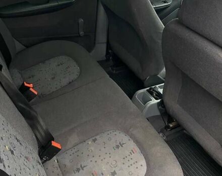 Зеленый Шкода Фабия, объемом двигателя 1.39 л и пробегом 119 тыс. км за 4200 $, фото 6 на Automoto.ua