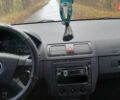 Зеленый Шкода Фабия, объемом двигателя 1.4 л и пробегом 230 тыс. км за 2900 $, фото 23 на Automoto.ua