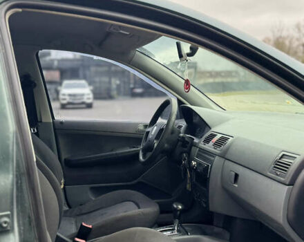 Зеленый Шкода Фабия, объемом двигателя 1.39 л и пробегом 217 тыс. км за 2999 $, фото 22 на Automoto.ua