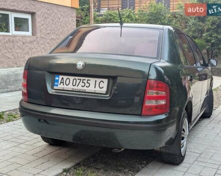Зеленый Шкода Фабия, объемом двигателя 1.4 л и пробегом 225 тыс. км за 3000 $, фото 8 на Automoto.ua
