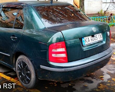 Зеленый Шкода Фабия, объемом двигателя 1.4 л и пробегом 319 тыс. км за 2800 $, фото 5 на Automoto.ua