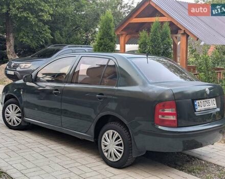 Зеленый Шкода Фабия, объемом двигателя 1.4 л и пробегом 225 тыс. км за 2800 $, фото 2 на Automoto.ua