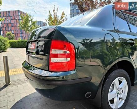 Зелений Шкода Фабія, об'ємом двигуна 1.4 л та пробігом 201 тис. км за 2990 $, фото 19 на Automoto.ua