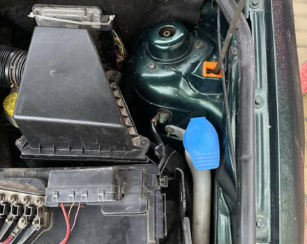 Зелений Шкода Фабія, об'ємом двигуна 1.4 л та пробігом 196 тис. км за 2150 $, фото 30 на Automoto.ua