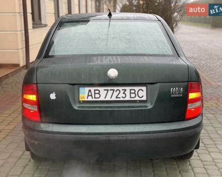 Зелений Шкода Фабія, об'ємом двигуна 1.4 л та пробігом 196 тис. км за 2299 $, фото 7 на Automoto.ua