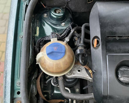 Зелений Шкода Фабія, об'ємом двигуна 1.4 л та пробігом 196 тис. км за 2150 $, фото 29 на Automoto.ua