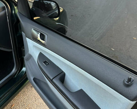 Зеленый Шкода Фабия, объемом двигателя 1.4 л и пробегом 199 тыс. км за 4200 $, фото 18 на Automoto.ua