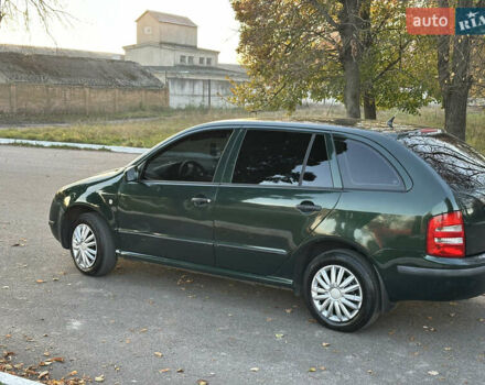 Зеленый Шкода Фабия, объемом двигателя 1.4 л и пробегом 199 тыс. км за 4200 $, фото 6 на Automoto.ua