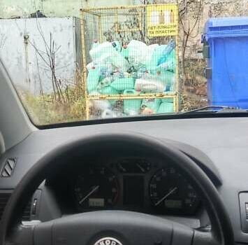 Зелений Шкода Фабія, об'ємом двигуна 1.39 л та пробігом 240 тис. км за 3399 $, фото 26 на Automoto.ua