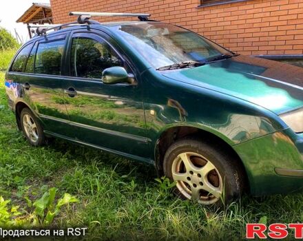 Зелений Шкода Фабія, об'ємом двигуна 1.4 л та пробігом 427 тис. км за 3100 $, фото 2 на Automoto.ua