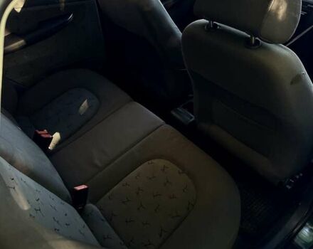 Зеленый Шкода Фабия, объемом двигателя 1.39 л и пробегом 240 тыс. км за 2900 $, фото 8 на Automoto.ua