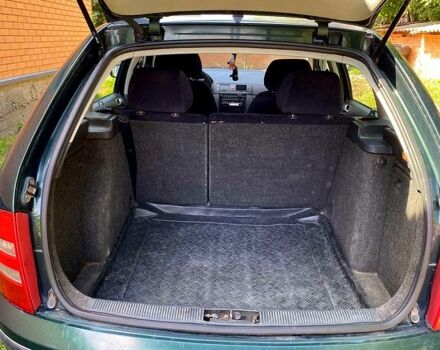 Зелений Шкода Фабія, об'ємом двигуна 1.4 л та пробігом 427 тис. км за 3100 $, фото 13 на Automoto.ua