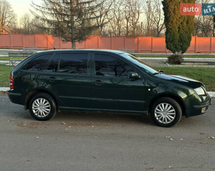 Зеленый Шкода Фабия, объемом двигателя 1.4 л и пробегом 199 тыс. км за 4200 $, фото 2 на Automoto.ua