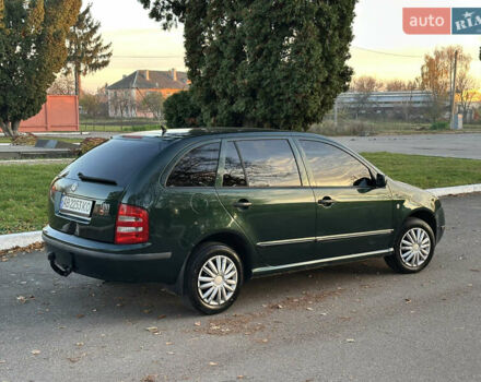 Зеленый Шкода Фабия, объемом двигателя 1.4 л и пробегом 199 тыс. км за 4200 $, фото 3 на Automoto.ua