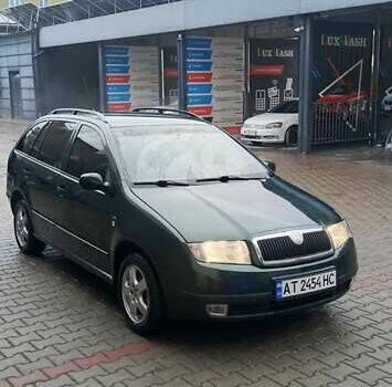Зелений Шкода Фабія, об'ємом двигуна 1.39 л та пробігом 240 тис. км за 3399 $, фото 9 на Automoto.ua