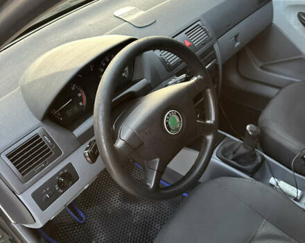 Зеленый Шкода Фабия, объемом двигателя 1.4 л и пробегом 199 тыс. км за 4200 $, фото 10 на Automoto.ua