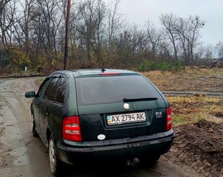 Зеленый Шкода Фабия, объемом двигателя 1.4 л и пробегом 239 тыс. км за 2850 $, фото 4 на Automoto.ua