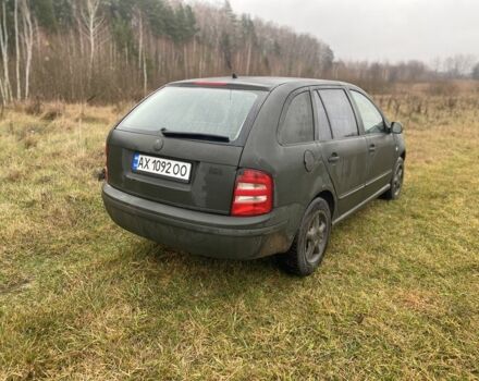 Зеленый Шкода Фабия, объемом двигателя 1.4 л и пробегом 304 тыс. км за 2400 $, фото 1 на Automoto.ua