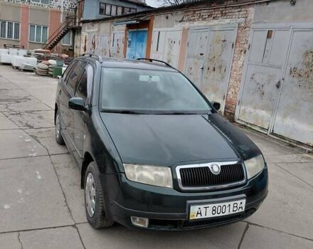 Зеленый Шкода Фабия, объемом двигателя 1.4 л и пробегом 289 тыс. км за 2800 $, фото 2 на Automoto.ua