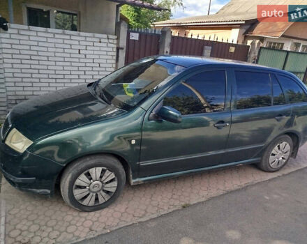 Зелений Шкода Фабія, об'ємом двигуна 1.39 л та пробігом 450 тис. км за 2900 $, фото 2 на Automoto.ua