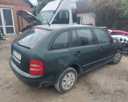 Зеленый Шкода Фабия, объемом двигателя 0 л и пробегом 200 тыс. км за 1199 $, фото 3 на Automoto.ua