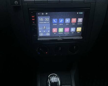 Зелений Шкода Фабія, об'ємом двигуна 1.4 л та пробігом 268 тис. км за 3400 $, фото 12 на Automoto.ua