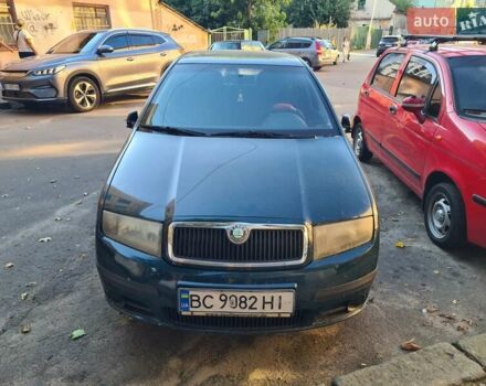 Зелений Шкода Фабія, об'ємом двигуна 1.2 л та пробігом 280 тис. км за 2900 $, фото 6 на Automoto.ua
