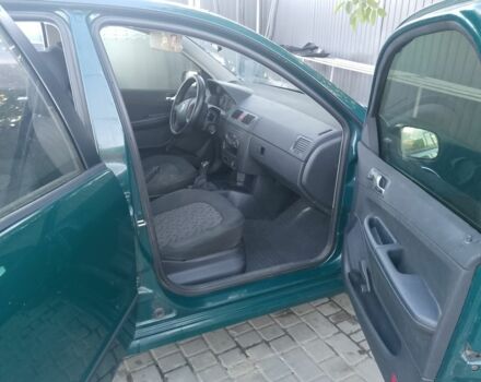 Зеленый Шкода Фабия, объемом двигателя 1.4 л и пробегом 211 тыс. км за 3592 $, фото 6 на Automoto.ua