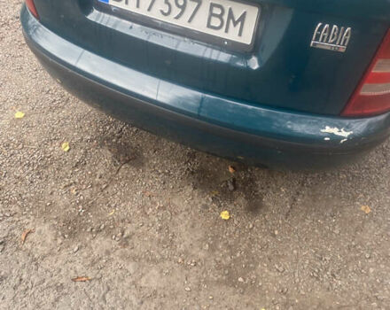 Зелений Шкода Фабія, об'ємом двигуна 1.42 л та пробігом 300 тис. км за 3000 $, фото 2 на Automoto.ua