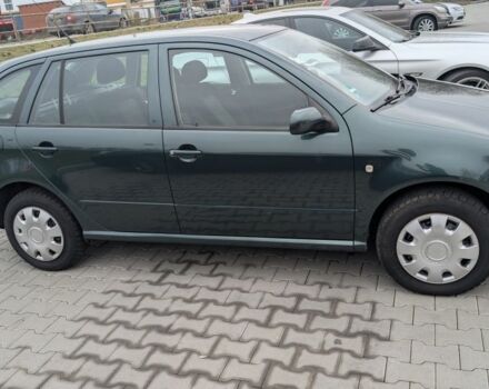 Зеленый Шкода Фабия, объемом двигателя 1.4 л и пробегом 230 тыс. км за 3800 $, фото 4 на Automoto.ua