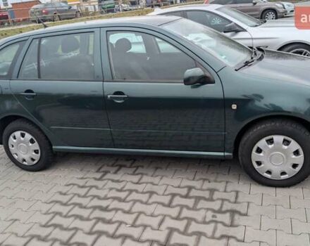 Зеленый Шкода Фабия, объемом двигателя 1.39 л и пробегом 230 тыс. км за 3800 $, фото 5 на Automoto.ua