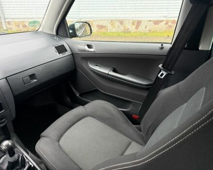 Зеленый Шкода Фабия, объемом двигателя 1.4 л и пробегом 265 тыс. км за 4600 $, фото 12 на Automoto.ua