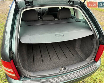 Зелений Шкода Фабія, об'ємом двигуна 1.39 л та пробігом 265 тис. км за 4700 $, фото 20 на Automoto.ua