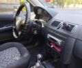 Зеленый Шкода Фабия, объемом двигателя 1.39 л и пробегом 179 тыс. км за 5000 $, фото 11 на Automoto.ua