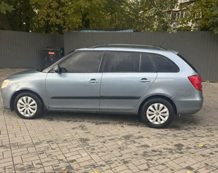 Зеленый Шкода Фабия, объемом двигателя 1.39 л и пробегом 284 тыс. км за 3499 $, фото 6 на Automoto.ua