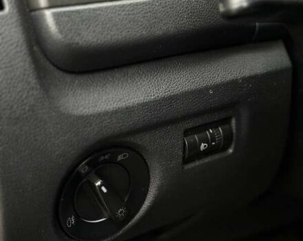 Зеленый Шкода Фабия, объемом двигателя 1.39 л и пробегом 200 тыс. км за 4299 $, фото 33 на Automoto.ua