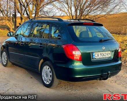 Зеленый Шкода Фабия, объемом двигателя 1.4 л и пробегом 234 тыс. км за 5999 $, фото 5 на Automoto.ua