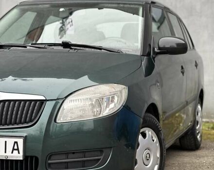 Зеленый Шкода Фабия, объемом двигателя 1.39 л и пробегом 200 тыс. км за 4299 $, фото 4 на Automoto.ua