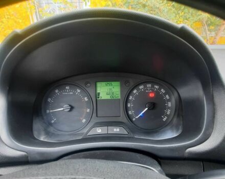 Зеленый Шкода Фабия, объемом двигателя 1.2 л и пробегом 168 тыс. км за 4400 $, фото 6 на Automoto.ua