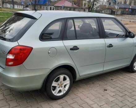 Зеленый Шкода Фабия, объемом двигателя 1.2 л и пробегом 168 тыс. км за 4400 $, фото 3 на Automoto.ua