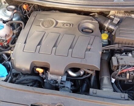 Зеленый Шкода Фабия, объемом двигателя 1.6 л и пробегом 245 тыс. км за 5200 $, фото 7 на Automoto.ua